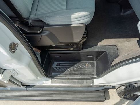 Used 2015 Ford Transit 350 XLT image 37