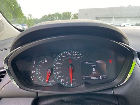 Used 2022 Chevrolet Trax LS w/ Tint and Cruise Package AWD/4WD image 20