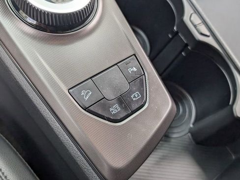 Used 2026 Kia Sportage EX image 32