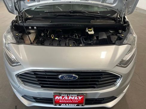 Used 2019 Ford Transit Connect XLT FWD image 9
