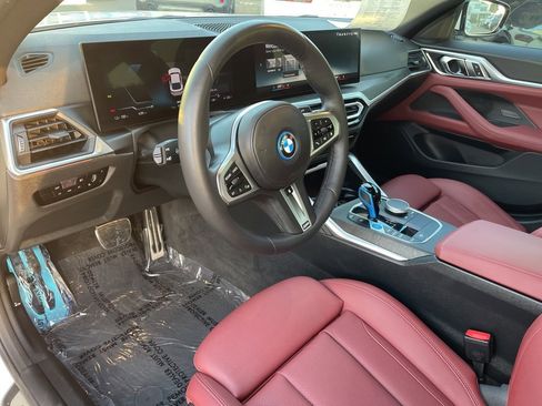 Used 2023 BMW i4 eDrive40 w/ M Sport Package image 14