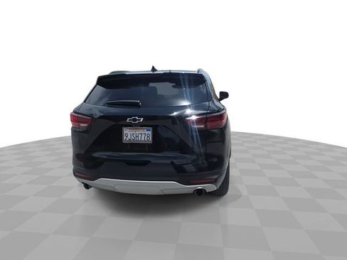 Used 2024 Chevrolet Blazer LT w/ Sound & Technology Package FWD image 7