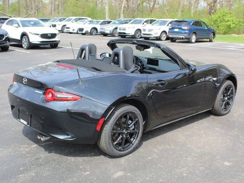 New 2026 MAZDA MX-5 Miata Sport RWD image 28