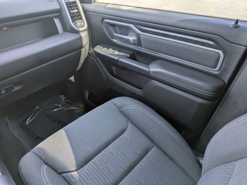 Used 2022 RAM 1500 Big Horn image 9