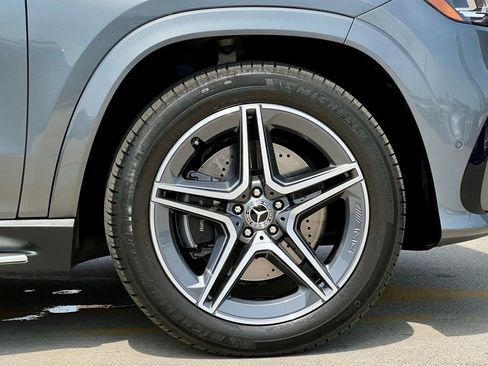 Certified 2026 Mercedes-Benz GLS 450 4MATIC image 15