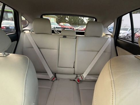 Used 2015 Subaru Crosstrek 2.0i Limited image 10