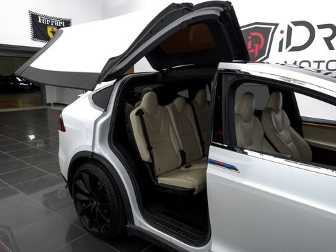 Used 2021 Tesla Model X Long Range AWD/4WD image 55