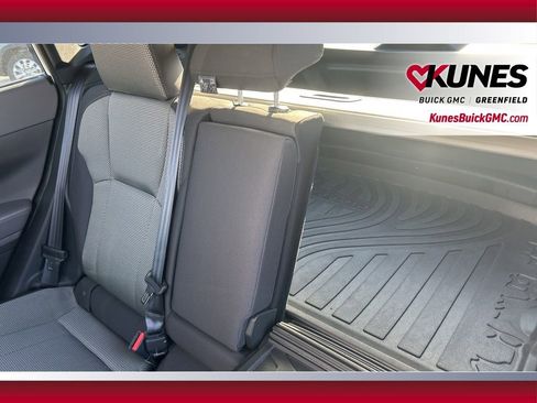 Used 2024 Subaru Crosstrek 2.0i Premium image 39