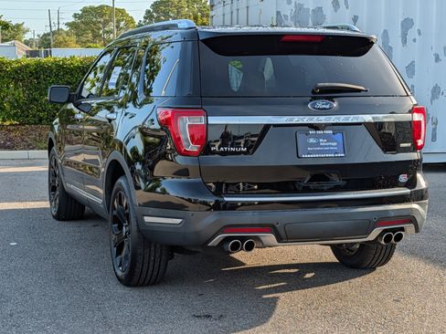 Certified 2018 Ford Explorer Platinum AWD/4WD image 6