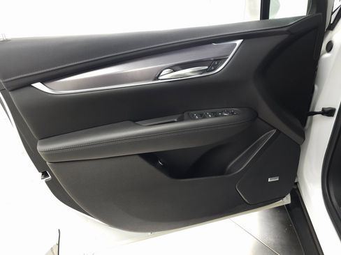 Used 2020 Cadillac XT5 Luxury image 16