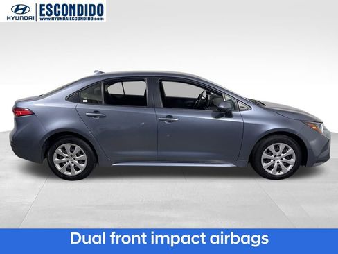 Used 2022 Toyota Corolla LE image 7