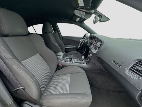 Used 2022 Dodge Charger R/T image 19