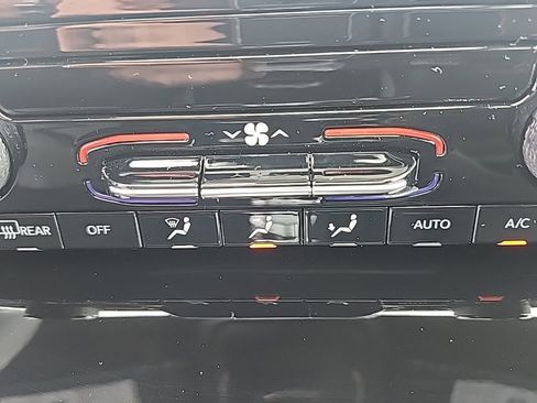 New 2025 Jeep Grand Cherokee Laredo X image 31