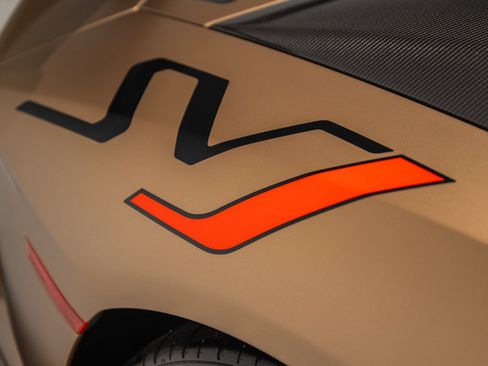 Used 2021 Lamborghini Aventador SVJ AWD/4WD image 25