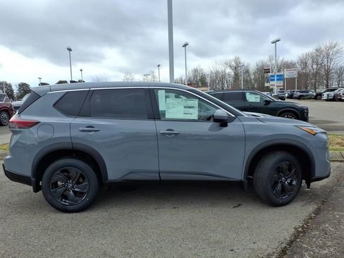 New 2026 Nissan Rogue SV image 2