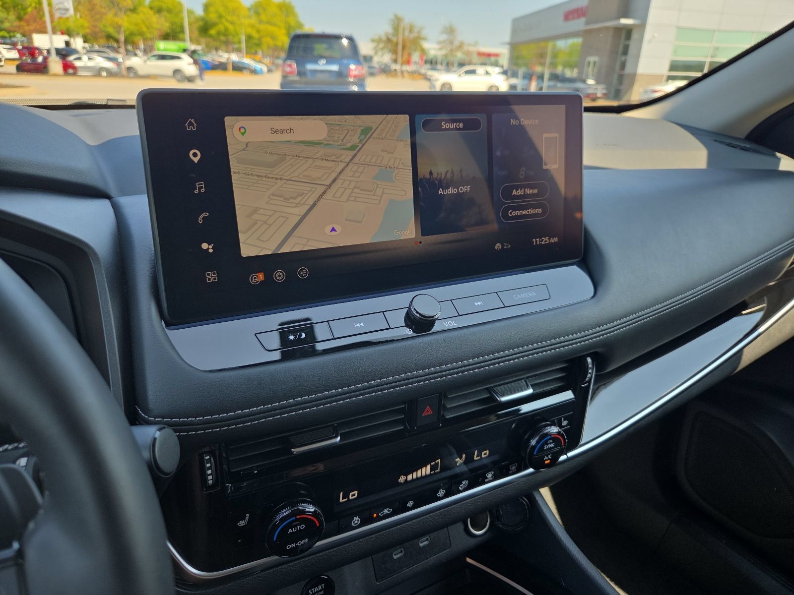 Used 2026 Nissan Rogue SL FWD image 16