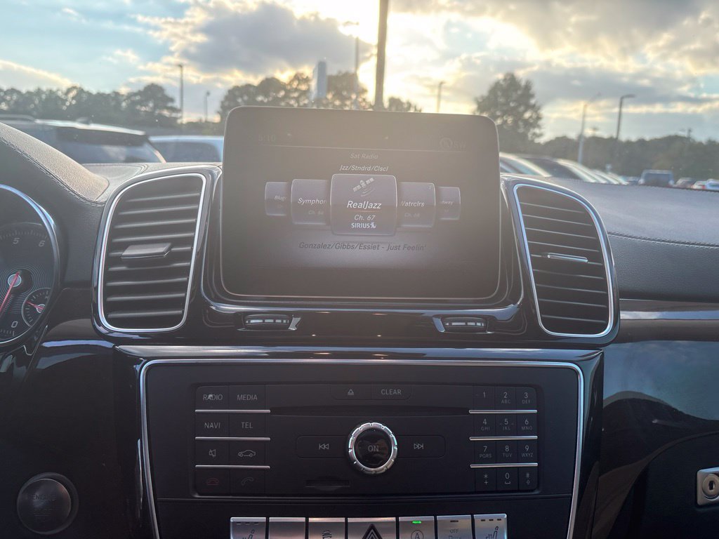 Used 2019 Mercedes-Benz GLS 450 4MATIC image 18