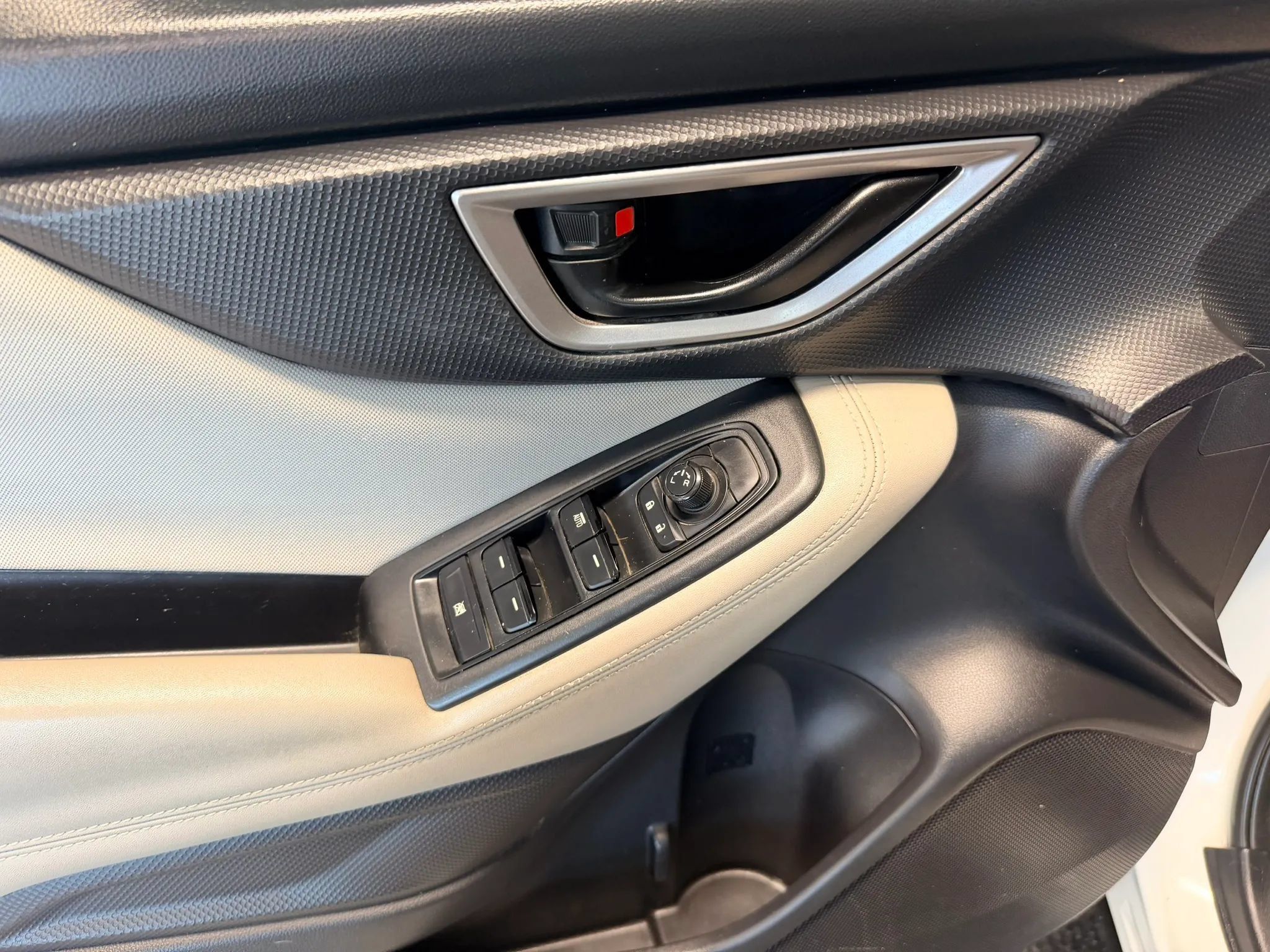Used 2021 Subaru Forester AWD/4WD image 6