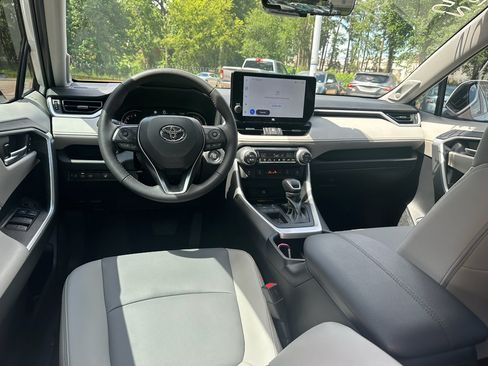 Used 2025 Toyota RAV4 XLE Premium w/ Weather Package FWD image 10