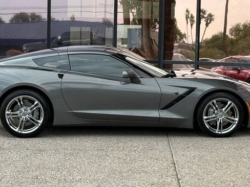 Used 2016 Chevrolet Corvette Stingray Coupe w/ Carbon Flash Badge Package RWD image 15