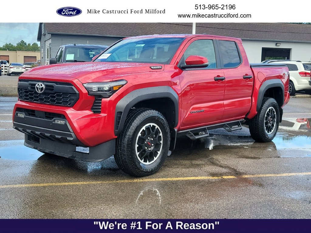 Used 2025 Toyota Tacoma TRD Off-Road w/ TRD Off Road Upgrade Package AWD/4WD image 1