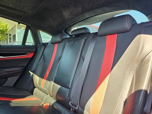 Used 2018 BMW X6 M AWD/4WD image 19