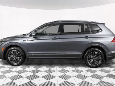 Used 2024 Volkswagen Tiguan Wolfsburg Edition FWD image 19