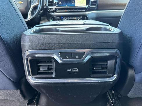Used 2024 Chevrolet Silverado 3500 High Country w/ Technology Package AWD/4WD image 15