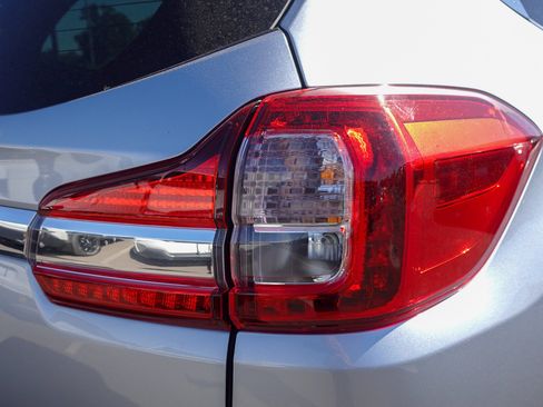 Certified 2021 Subaru Ascent Limited w/ Technology Package AWD/4WD image 5