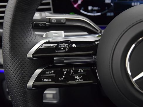 Certified 2026 Mercedes-Benz GLS 450 4MATIC image 24