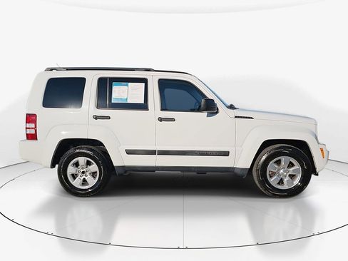 Used 2012 Jeep Liberty Sport w/ Popular Equipment Group image 3