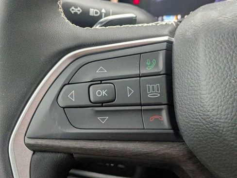 New 2026 Jeep Grand Cherokee Altitude AWD/4WD image 15
