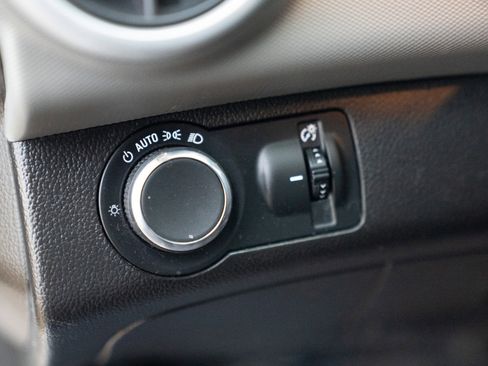 Used 2019 Chevrolet Sonic LT image 20