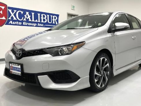 Used 2017 Toyota Corolla iM w/ All-Weather Mat Package FWD image 7