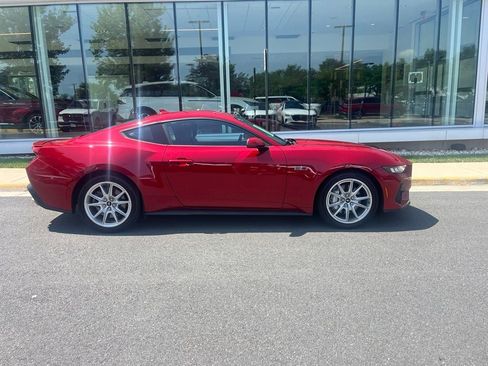 Certified 2024 Ford Mustang GT Premium RWD image 9