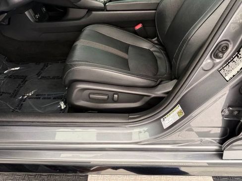 Used 2021 Honda Civic Sport Touring image 12