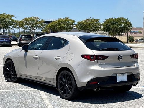 Used 2025 MAZDA MAZDA3 s Sport FWD image 24