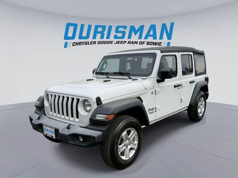 Used 2018 Jeep Wrangler Unlimited Sport S AWD/4WD image 5