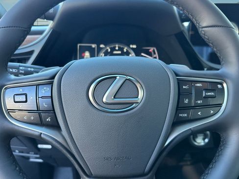 New 2025 Lexus ES 350 w/ Premium Package image 15