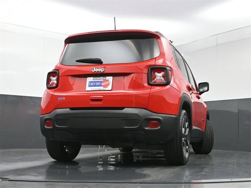 Used 2020 Jeep Renegade Sport image 25