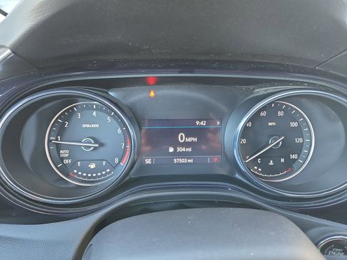 Used 2023 Buick Encore GX Select image 35