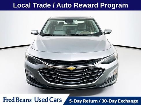 Used 2024 Chevrolet Malibu LT FWD image 2