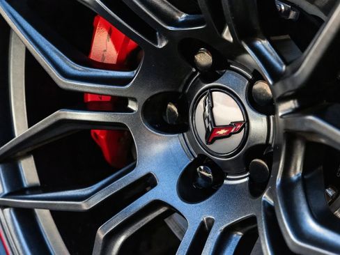 Used 2025 Chevrolet Corvette Z06 w/ Battery Protection Package image 34