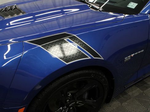 Used 2021 Chevrolet Camaro SS w/ LPO, Camaro Logo Package RWD image 42