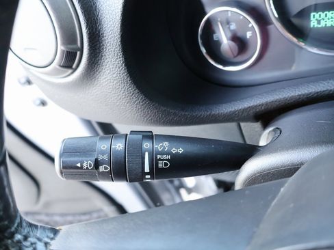 Used 2018 Jeep Wrangler Unlimited Sport S image 14