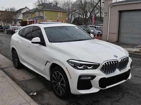Used 2021 BMW X6 xDrive40i AWD/4WD image 4