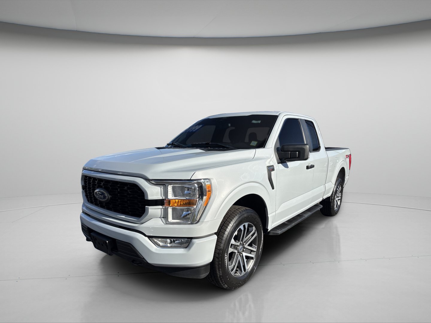 Used 2021 Ford F150 XL w/ Equipment Group 101A High AWD/4WD image 1