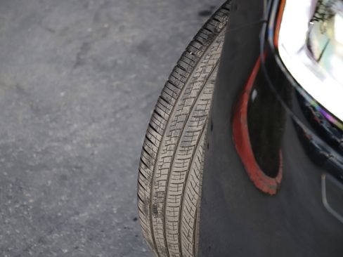 New 2026 Land Rover Range Rover Long Wheelbase SE image 3