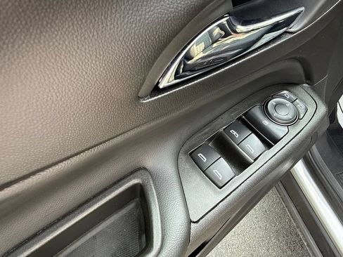 Used 2024 Chevrolet Equinox LT AWD/4WD image 25