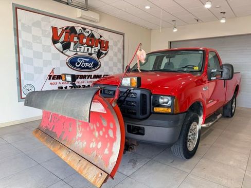 Used 2007 Ford F250 XLT image 2